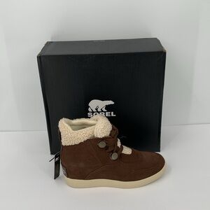 Sorel Out n About Cozy hidden wedge boots suede hiking shearling winter new 8.5